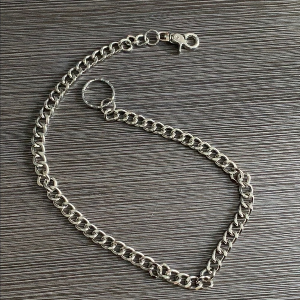 Hot Topic Silver 24 Inch Wallet Chain